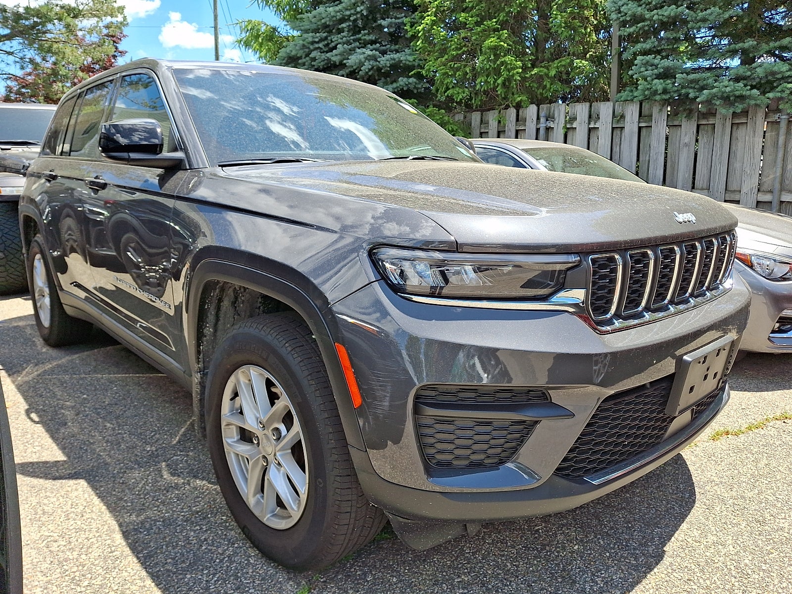2025 Jeep Grand Cherokee Laredo X