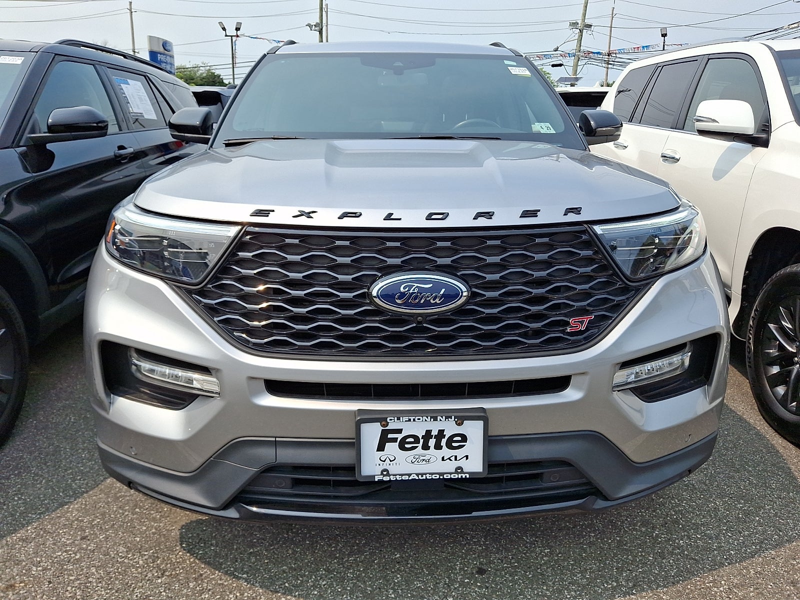 2023 Ford Explorer ST