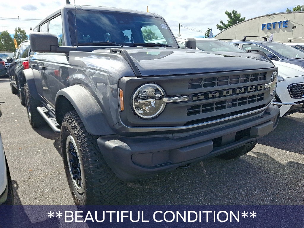 2023 Ford Bronco Base