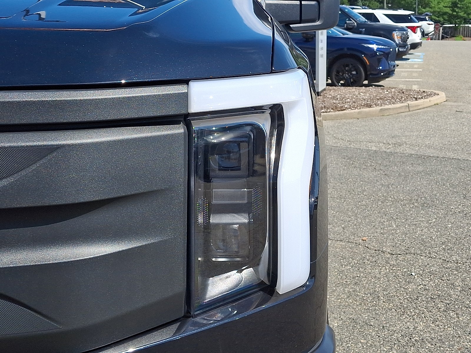 2023 Ford F-150 Lightning Pro