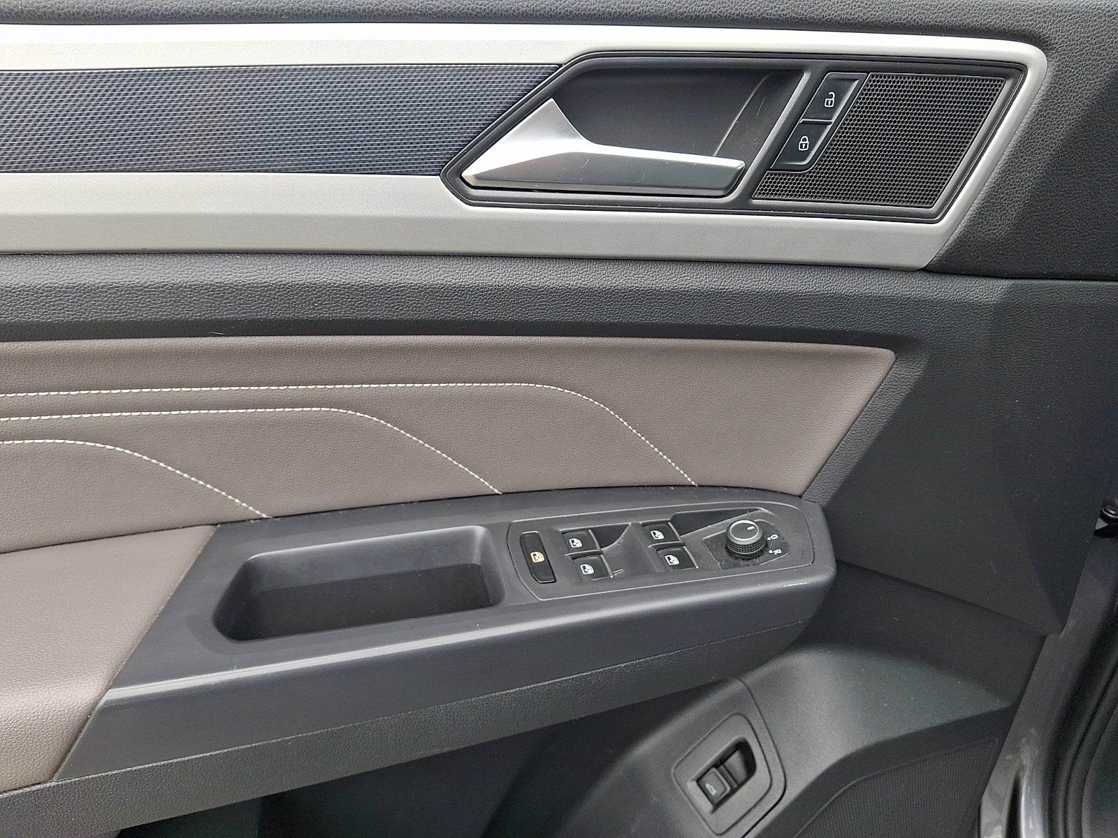 2021 Volkswagen Atlas 3.6L V6 SEL R-Line