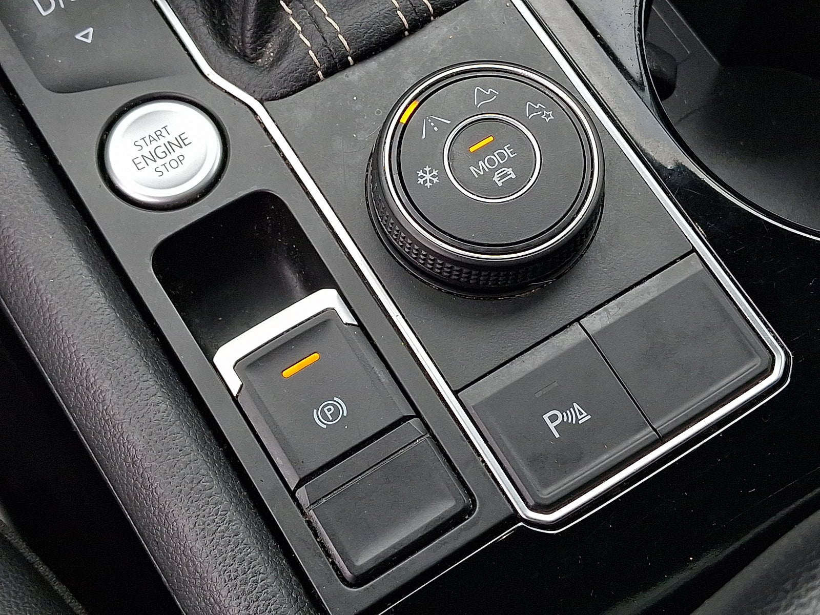 2021 Volkswagen Atlas 3.6L V6 SEL R-Line