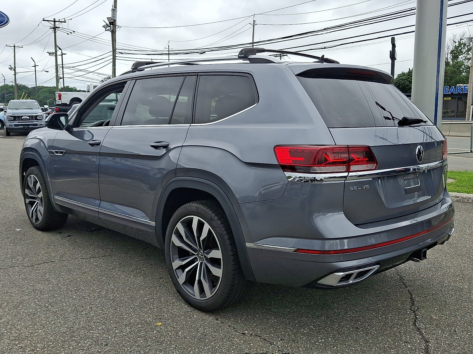 2021 Volkswagen Atlas 3.6L V6 SEL R-Line