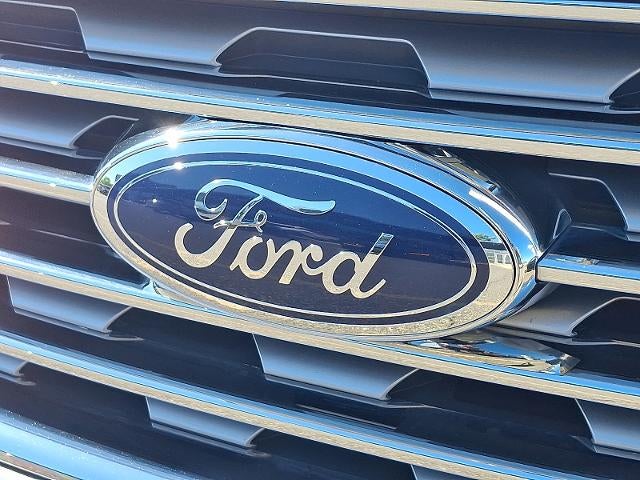 2020 Ford Edge SE