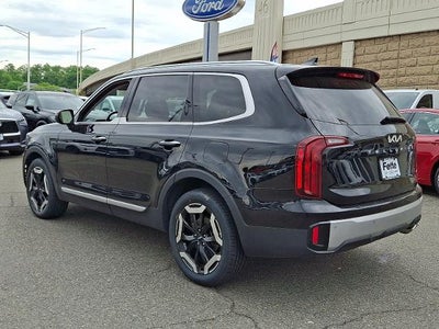 2023 Kia Telluride S