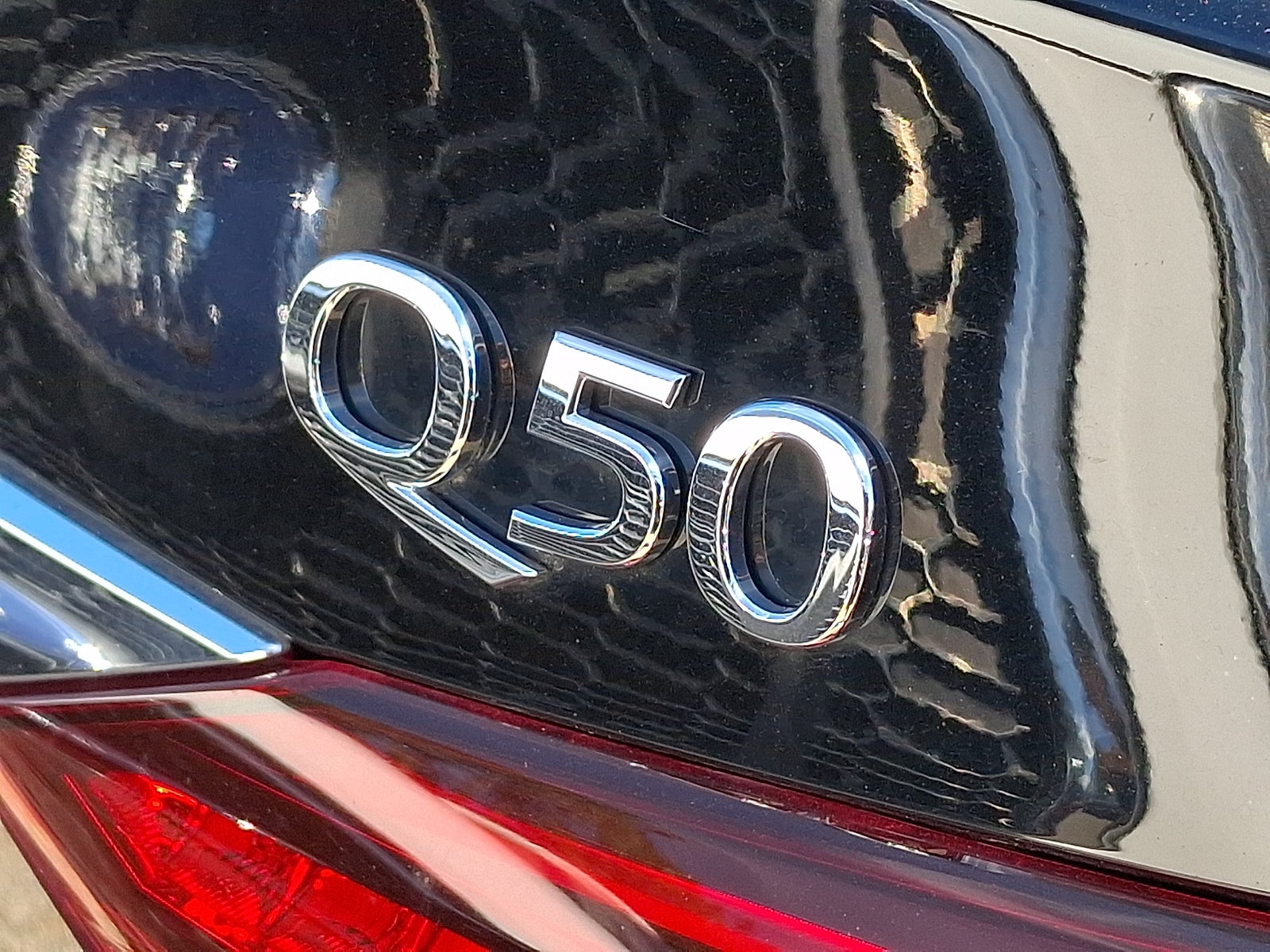 2022 INFINITI Q50 LUXE