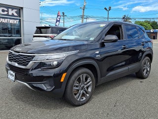 2023 Kia Seltos LX