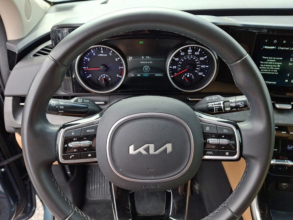 2024 Kia Carnival EX
