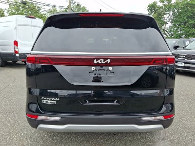 2024 Kia Carnival EX