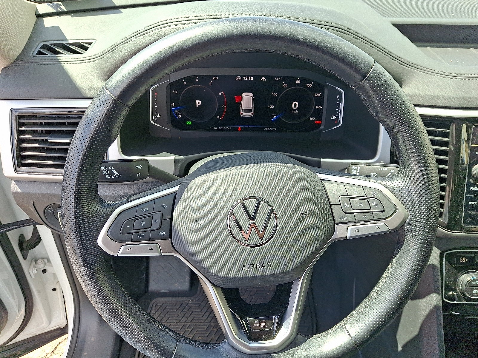 2023 Volkswagen Atlas 3.6L V6 SEL Premium R-Line