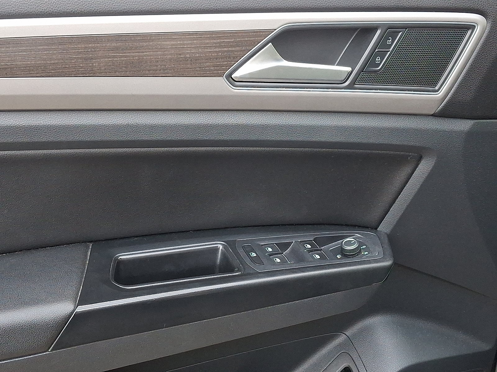 2019 Volkswagen Atlas 3.6L V6 SE w/Technology