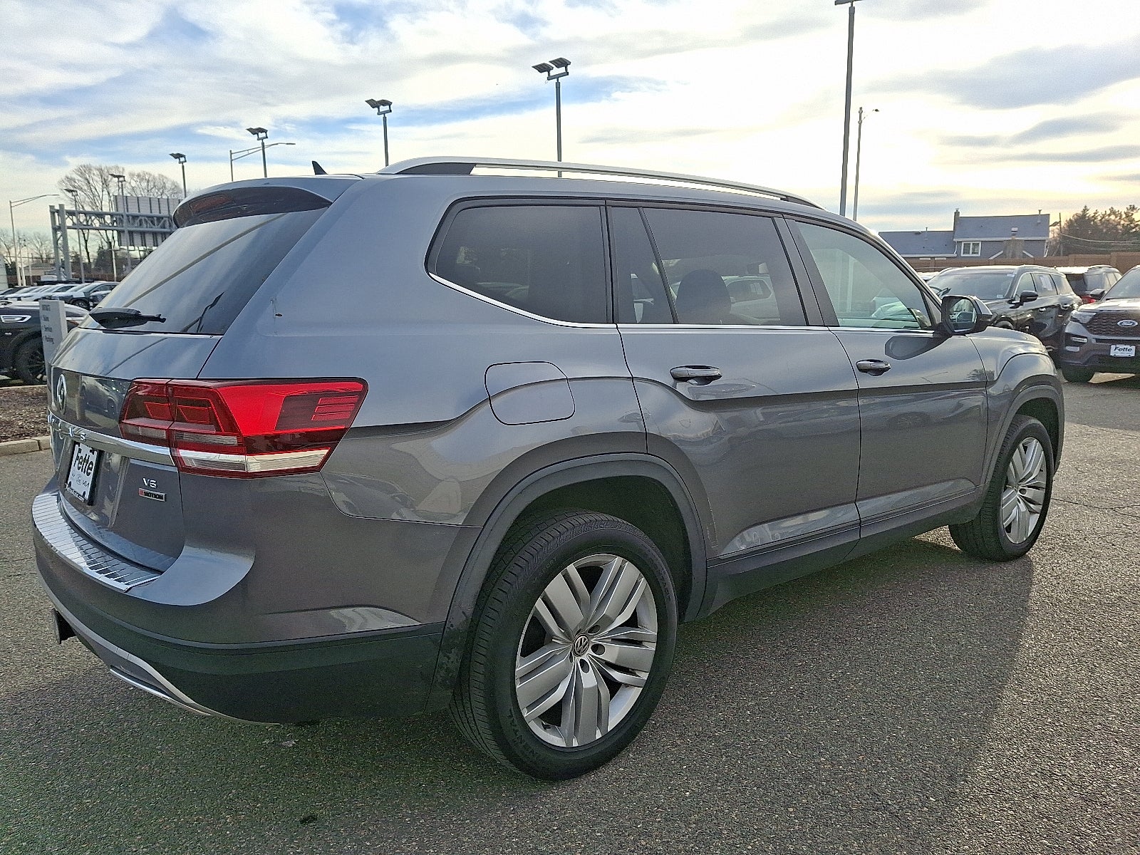 2019 Volkswagen Atlas 3.6L V6 SE w/Technology