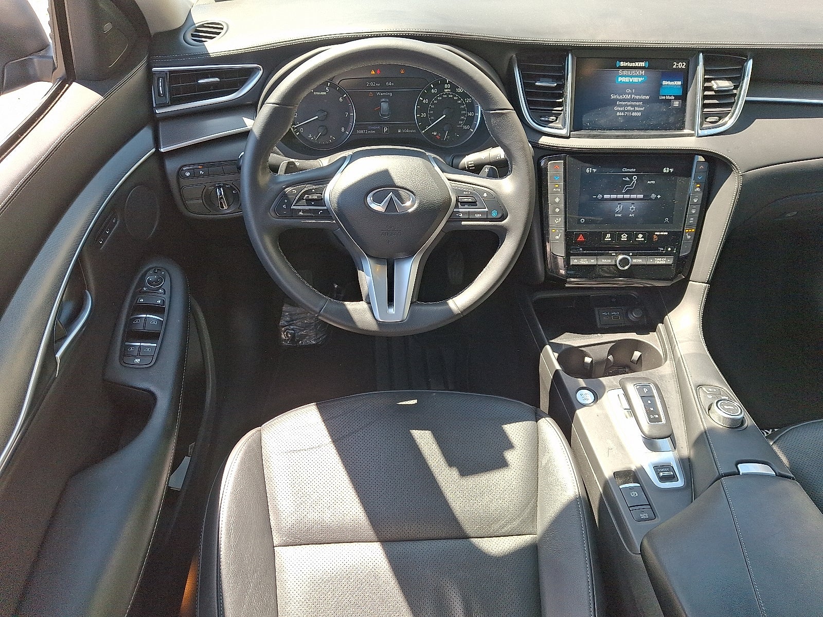 2023 INFINITI QX50 LUXE