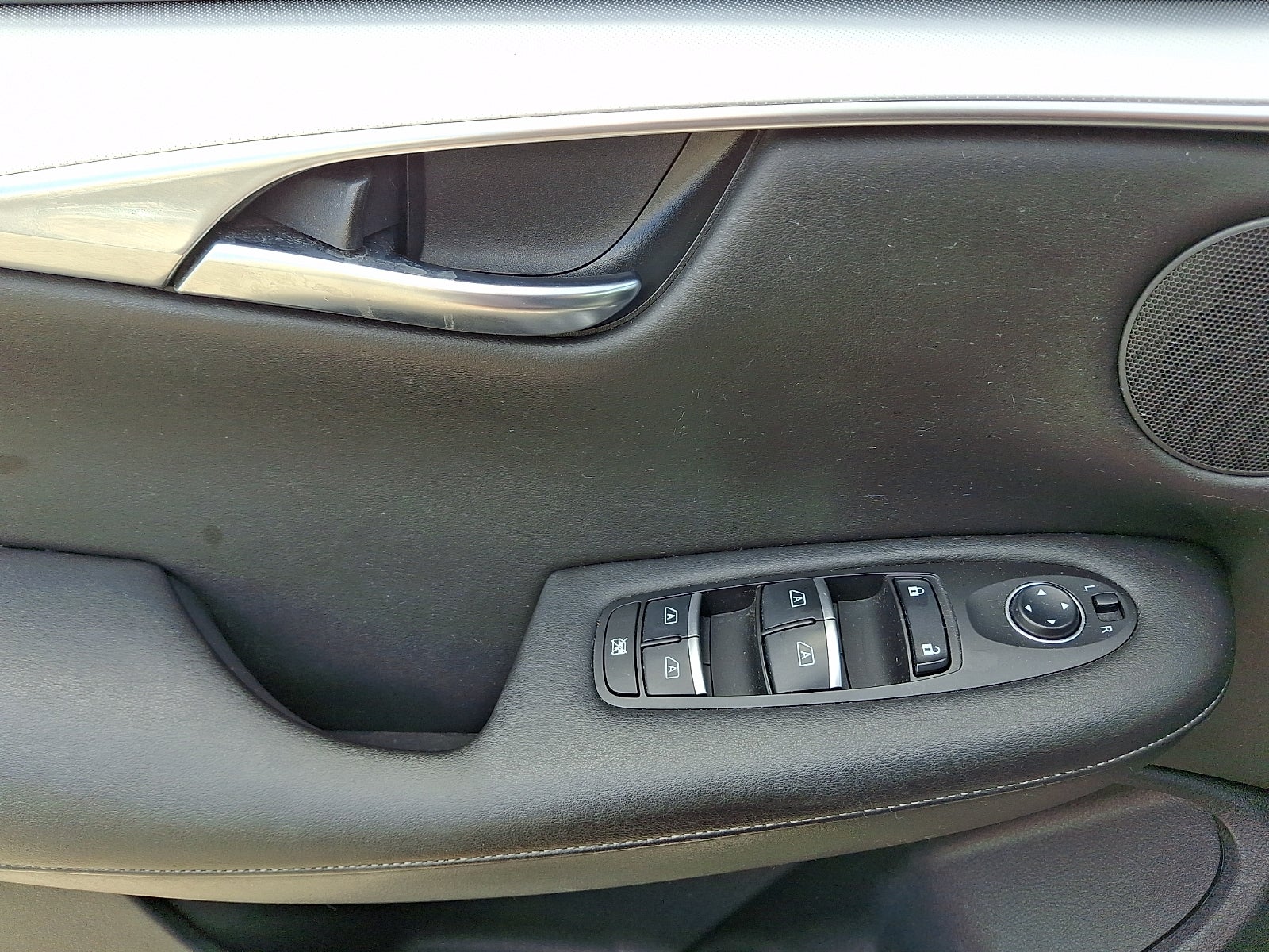 2019 INFINITI QX50 LUXE