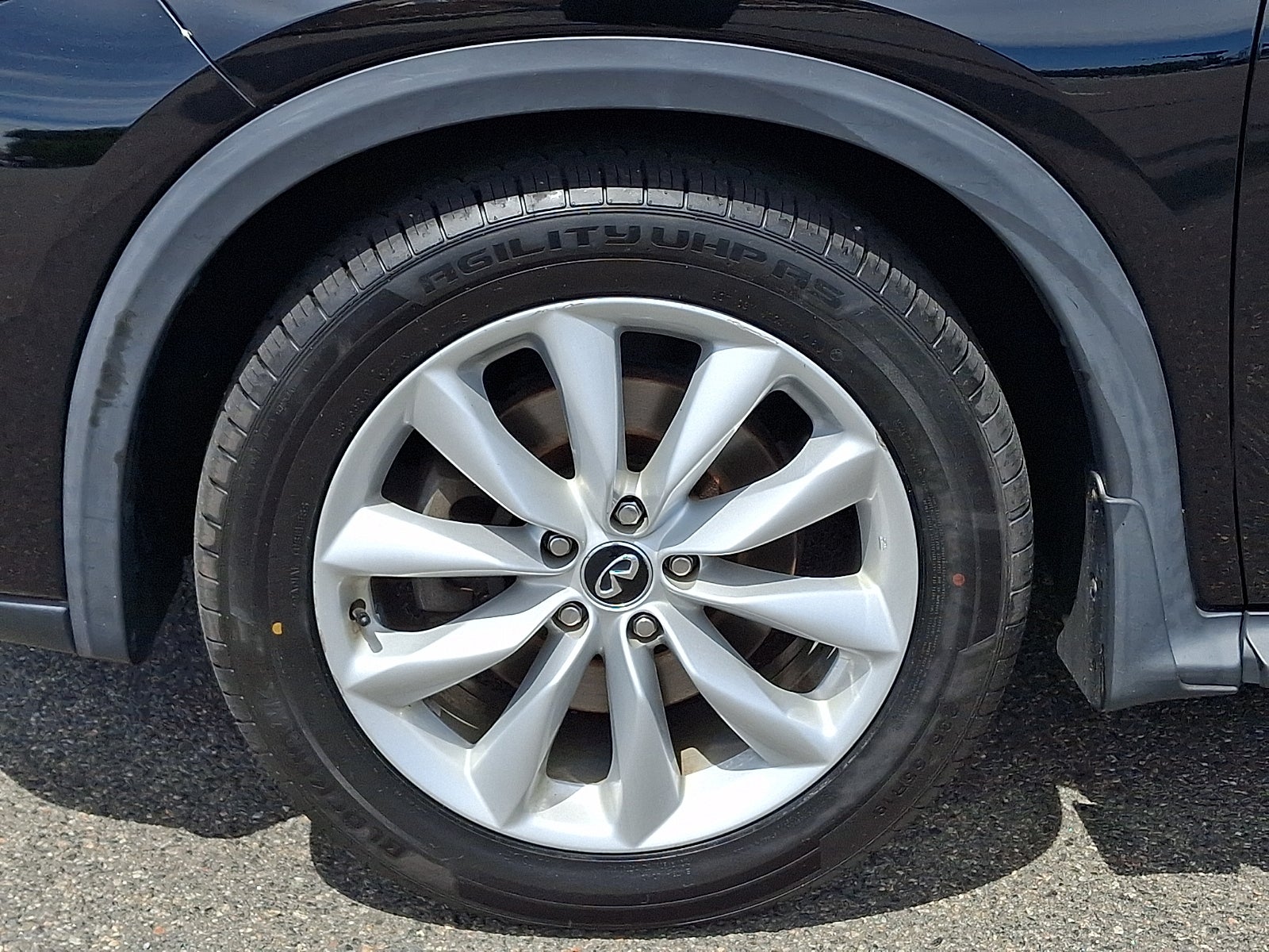 2019 INFINITI QX50 LUXE