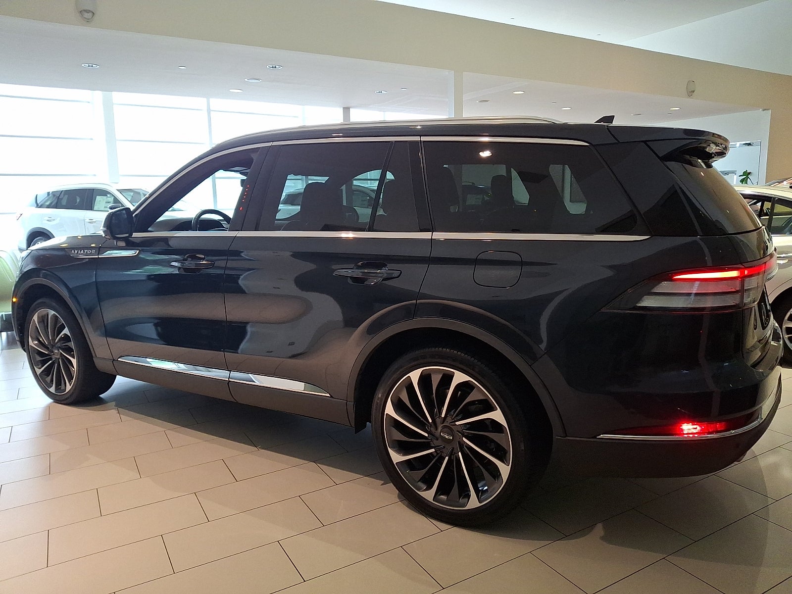 2021 Lincoln Aviator Reserve