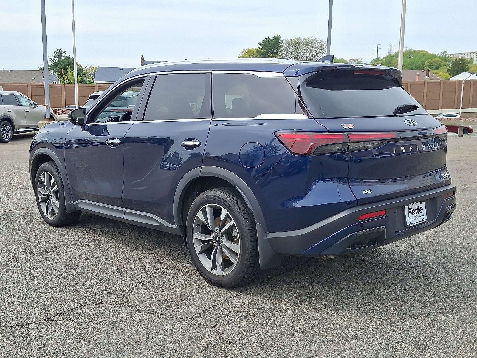 2025 INFINITI QX60 LUXE