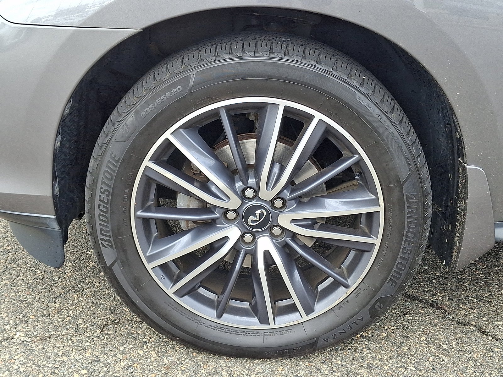 2019 INFINITI QX60 LUXE