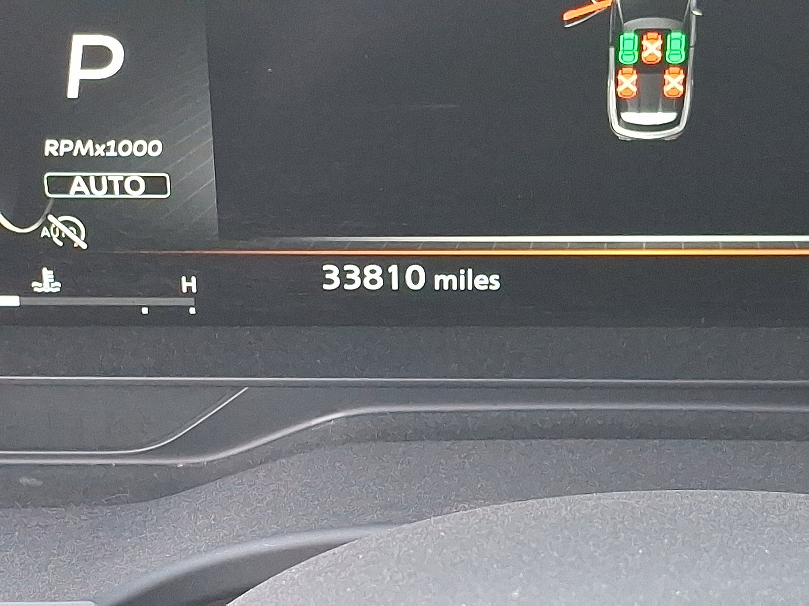 2022 INFINITI QX60 LUXE