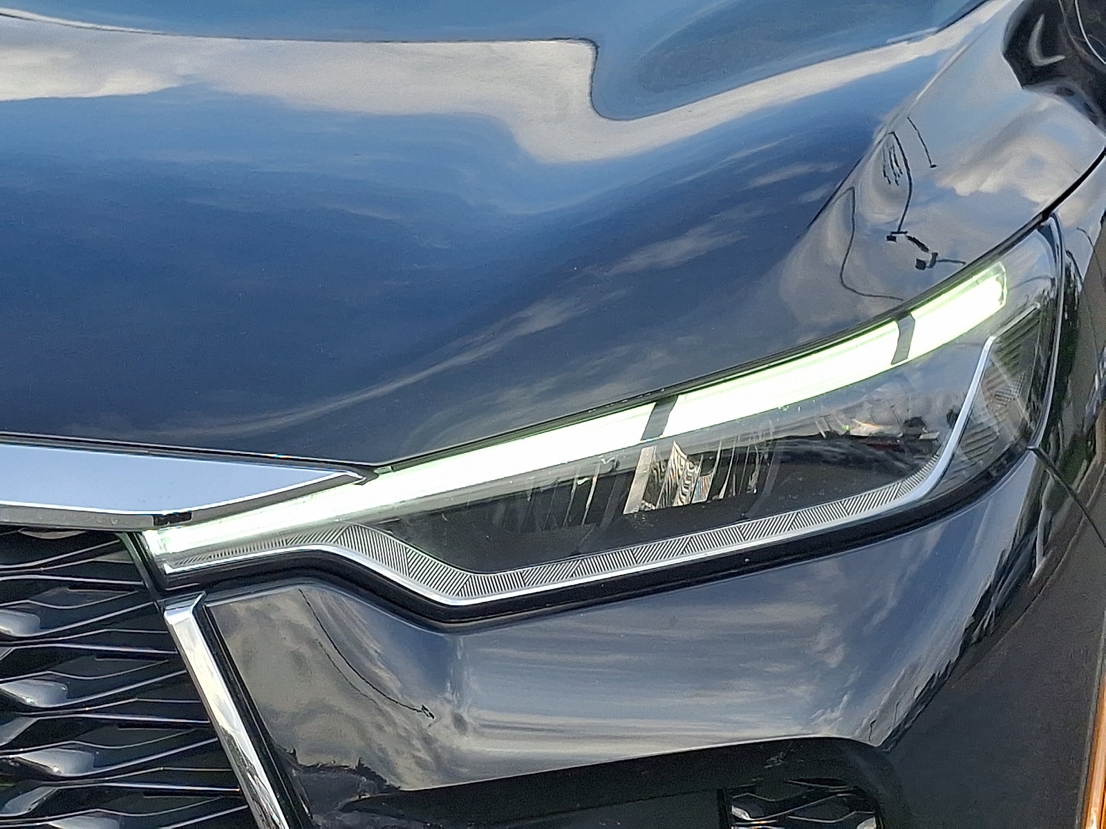 2022 INFINITI QX60 LUXE