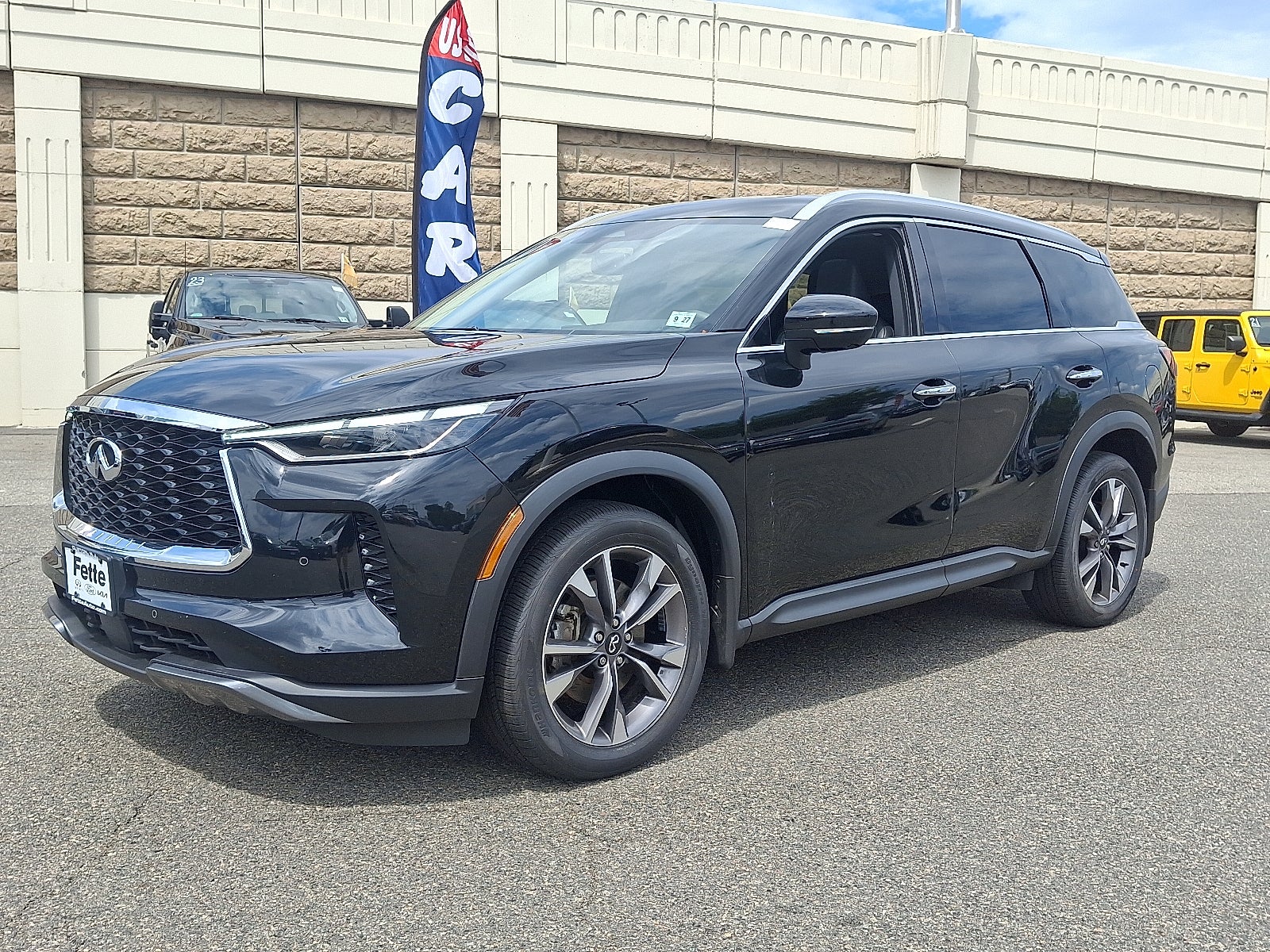 2022 INFINITI QX60 LUXE