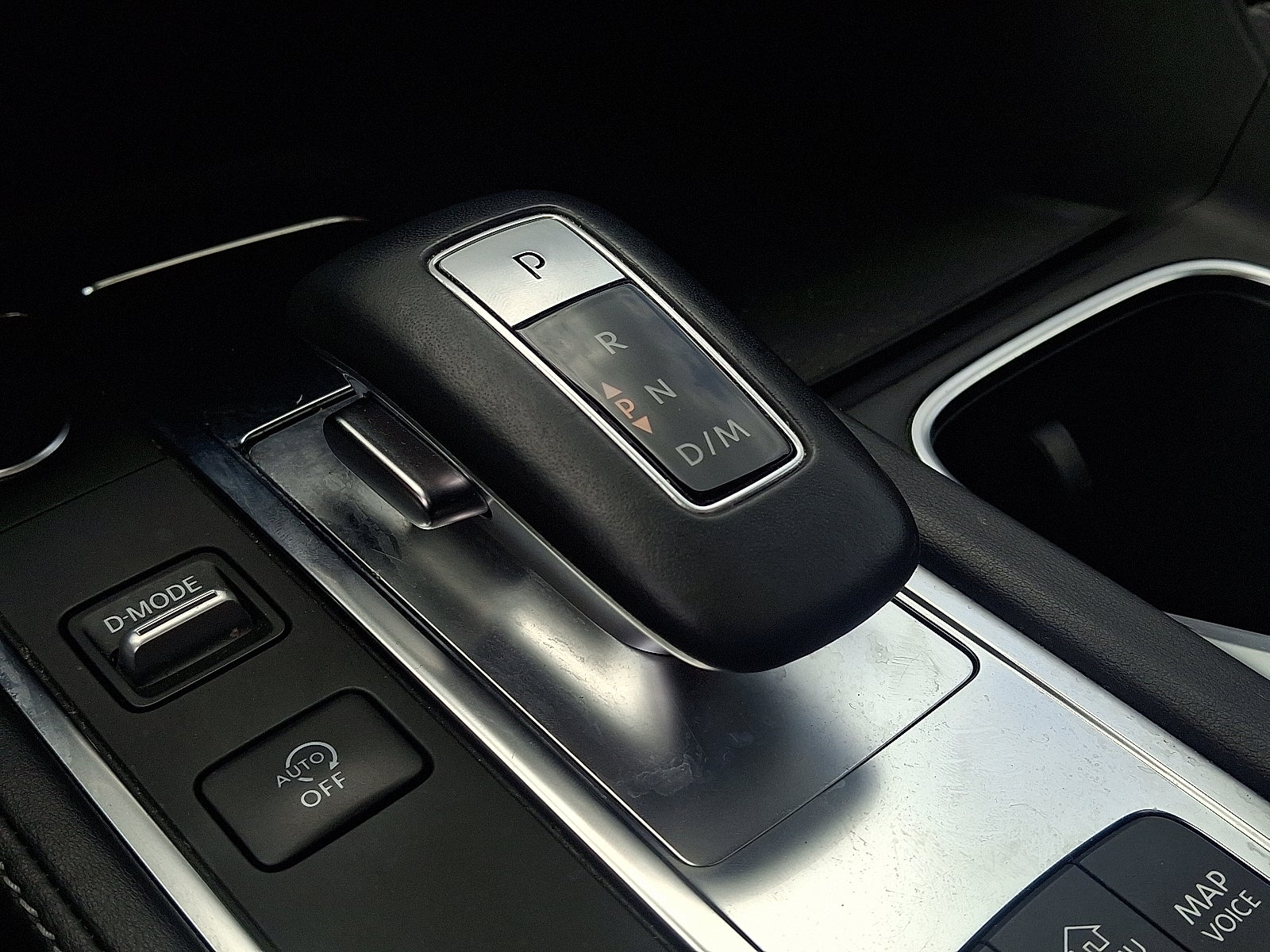 2022 INFINITI QX60 LUXE