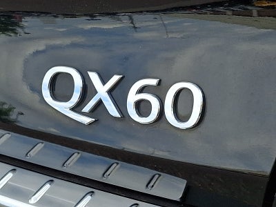 2022 INFINITI QX60 LUXE