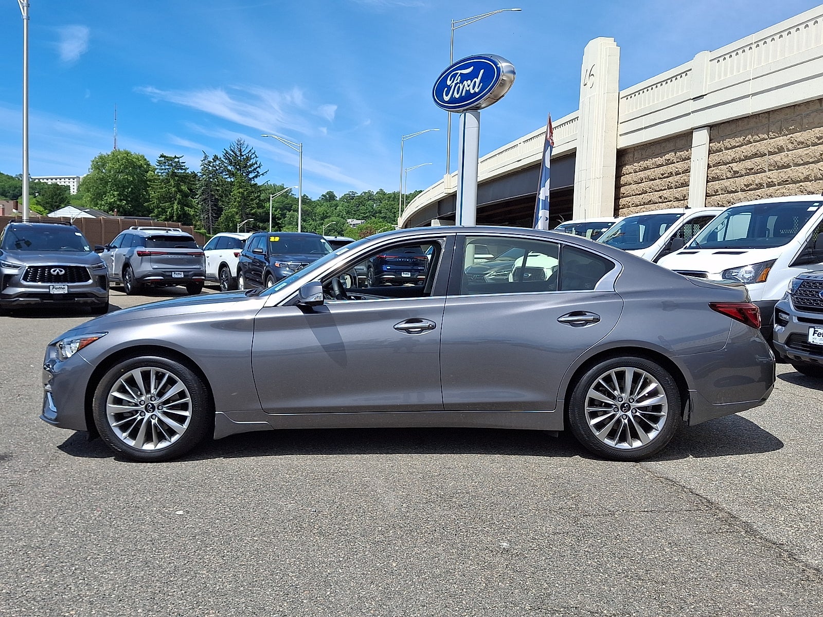 2023 INFINITI Q50 LUXE AWD