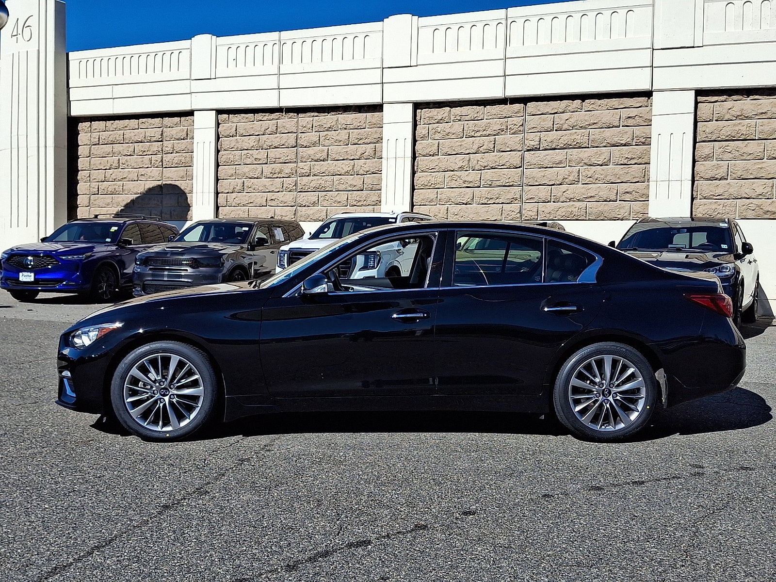 2023 INFINITI Q50 LUXE AWD