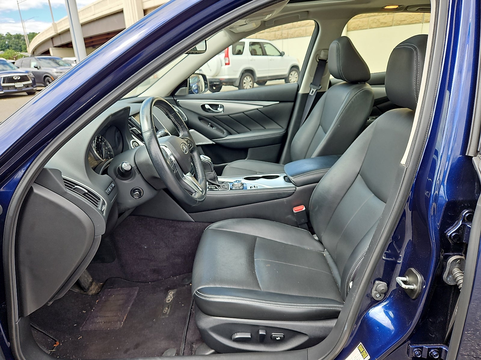 2023 INFINITI Q50 LUXE AWD