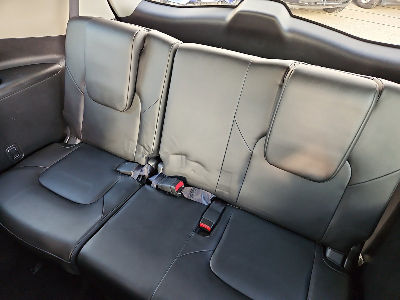 2023 INFINITI QX80 LUXE