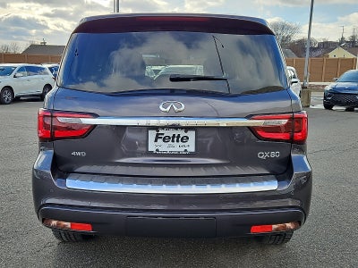 2023 INFINITI QX80 LUXE
