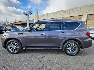 2023 INFINITI QX80 LUXE