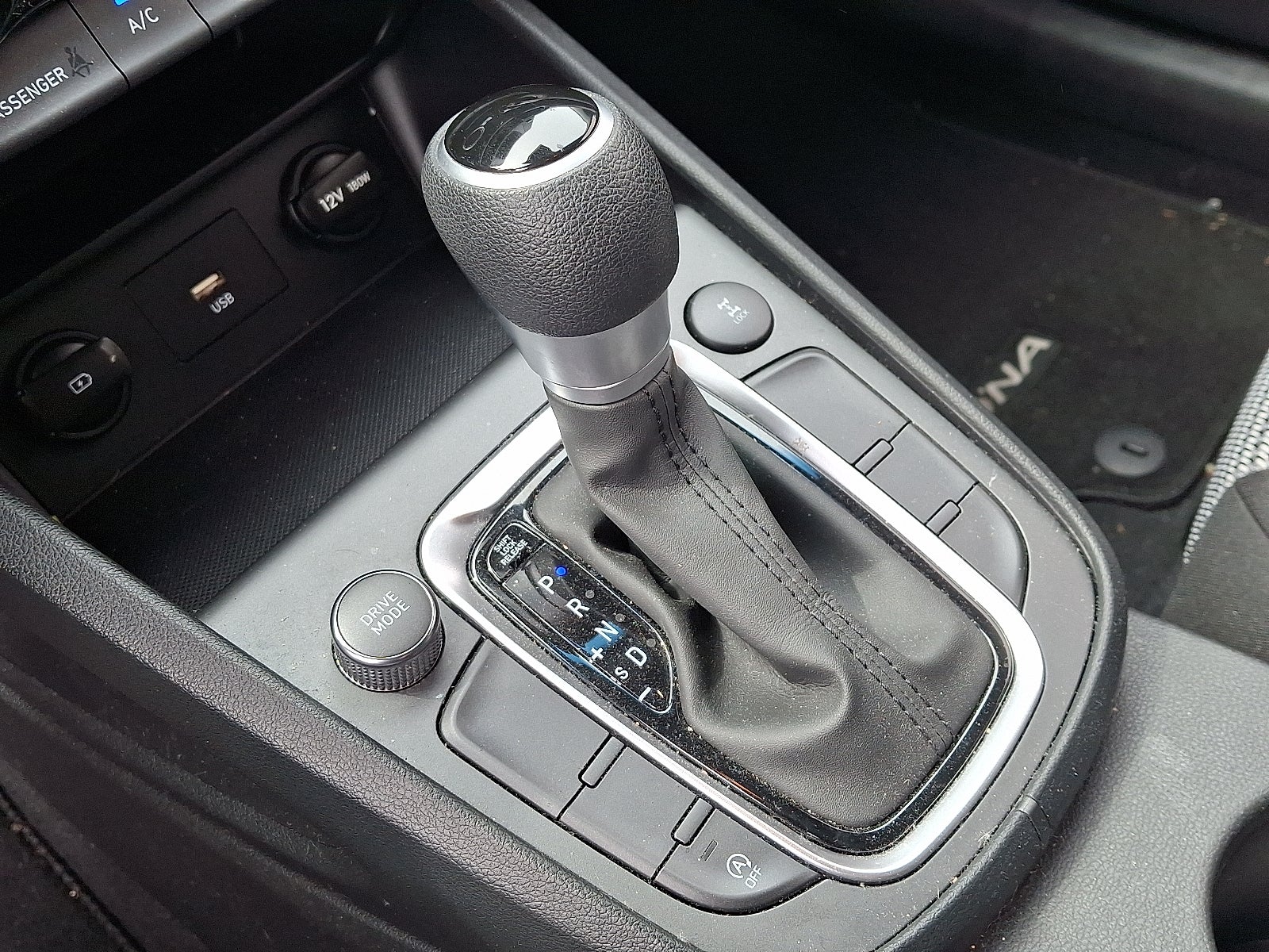 2022 Hyundai Kona SE
