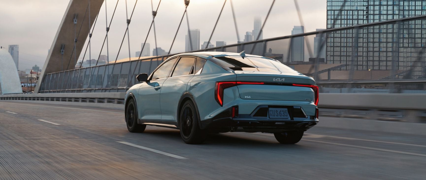 Kia K4